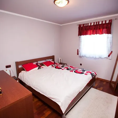 Apartment Saric *