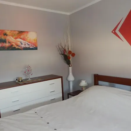 Saric * פולה