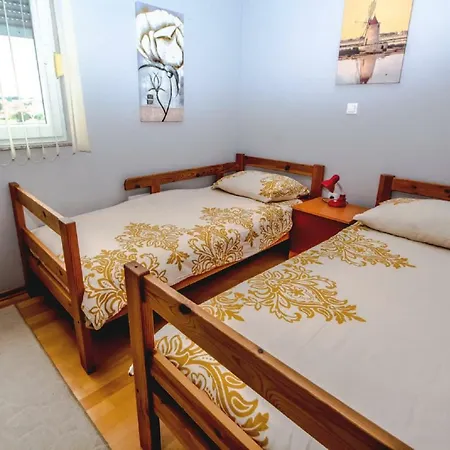 Apartment Saric *