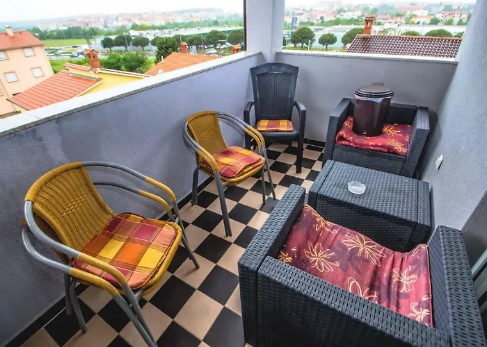 아파트 Saric 풀라