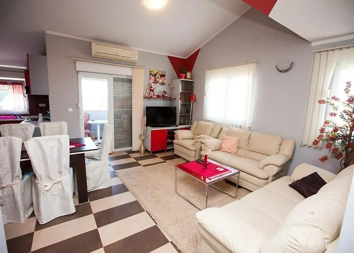 아파트 Saric 풀라