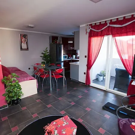Saric Apartmán *